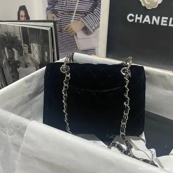 Hyper Peter CHANEL BAG FLAP MINI 0510